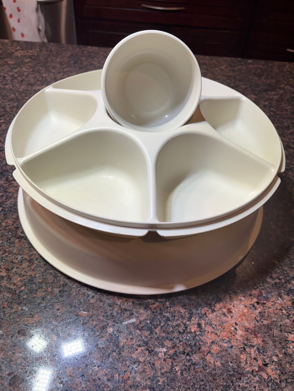 Tupperware Almond Serving Tray w/Lid and Dip Bowl Vintage